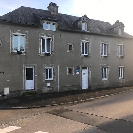 Chambres d'hôtes L'âme de Travassac Donzenac Exterior foto
